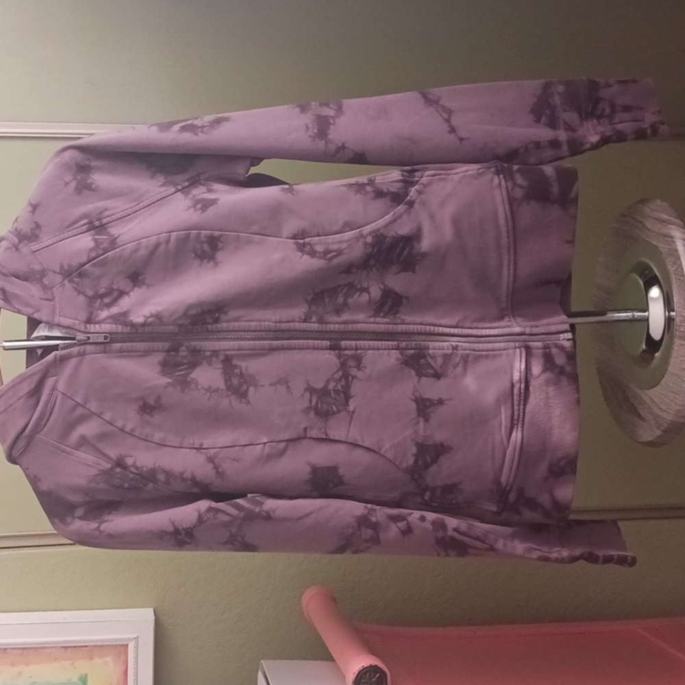 LULULEMON PURPLE TIE DYE ZIP UP HOODIE SIZE 8